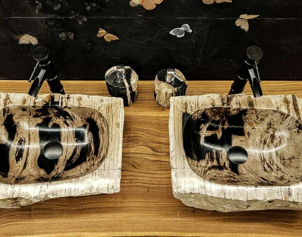 Раковина из натурального камня